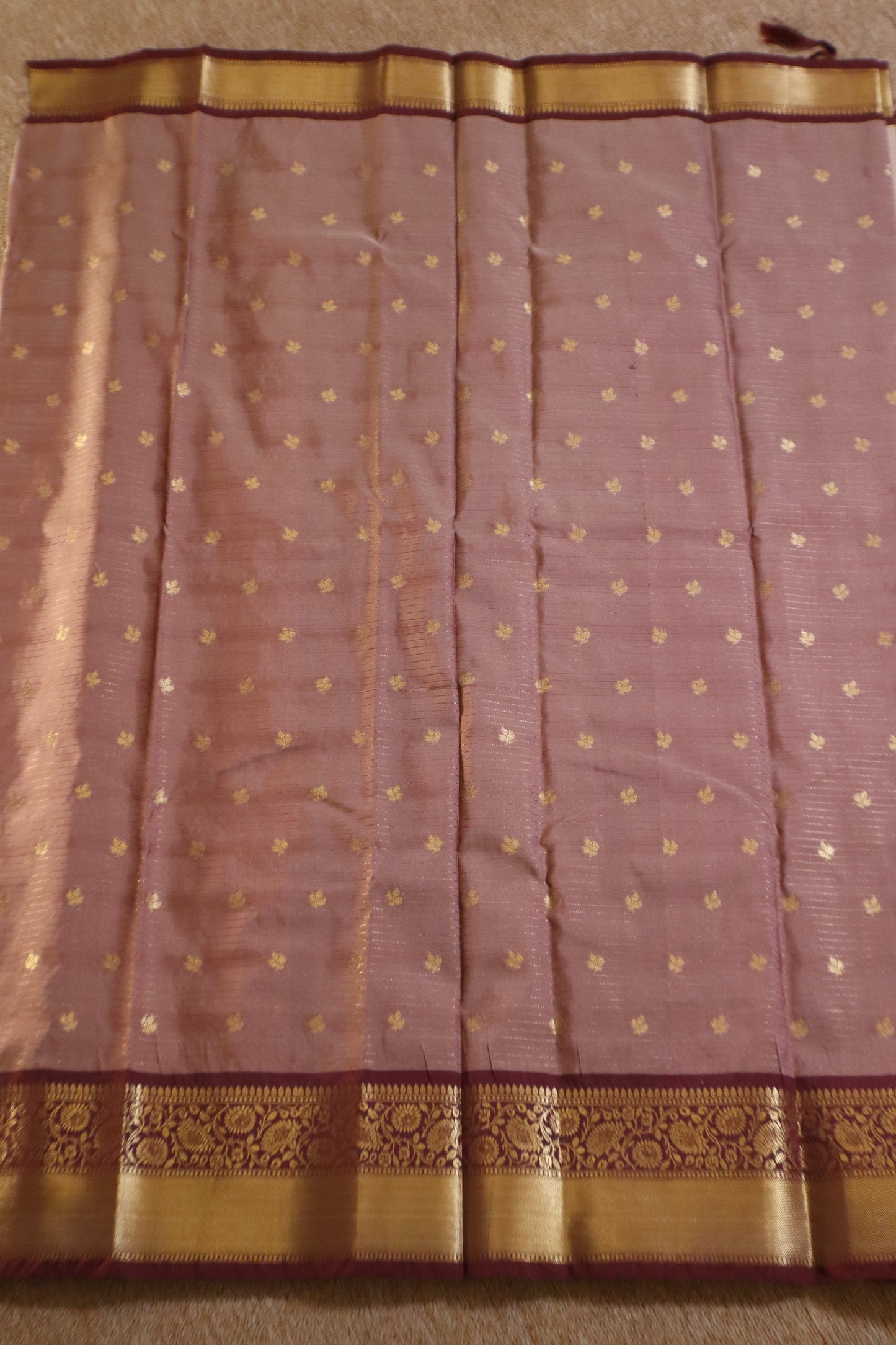 Semi Gadwal Saree - Light Grey with Maroon Border