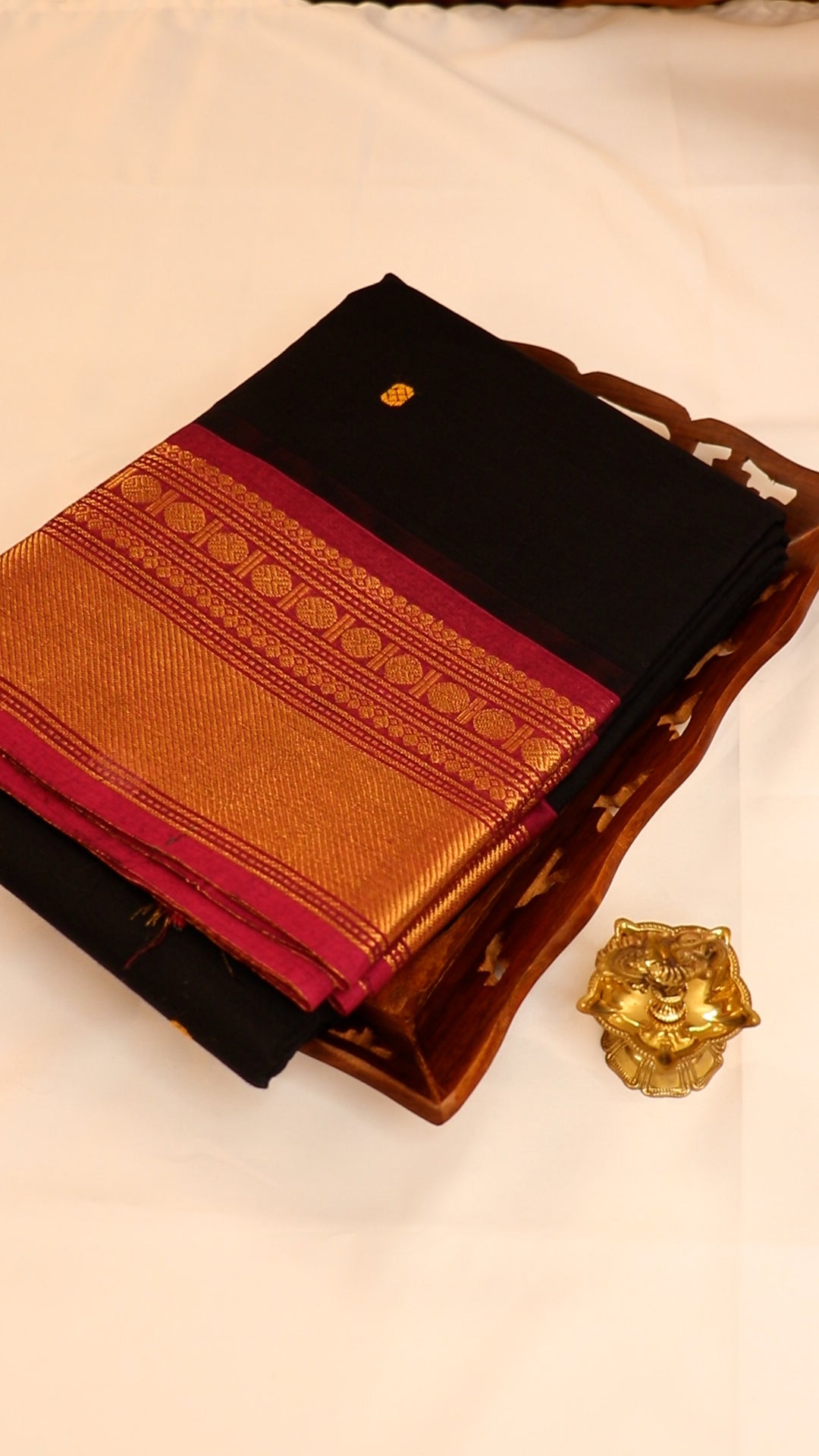 Traditional Kanchi Cotton - Black with Magenta Pink & Gold Zari - TKCEQ046