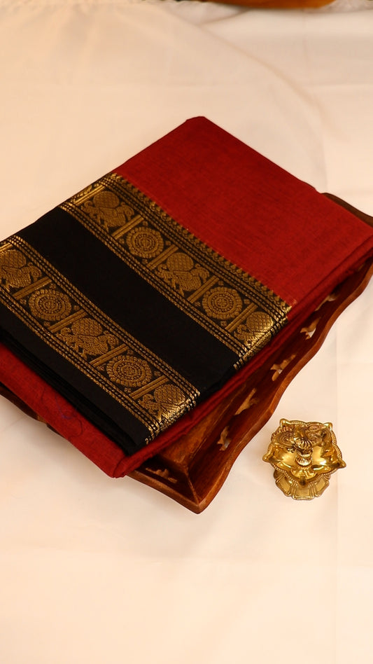 Traditional Kanchi Cotton - Rust Red with Black Gold Zari Rettapetta Border  - TKCEQ032