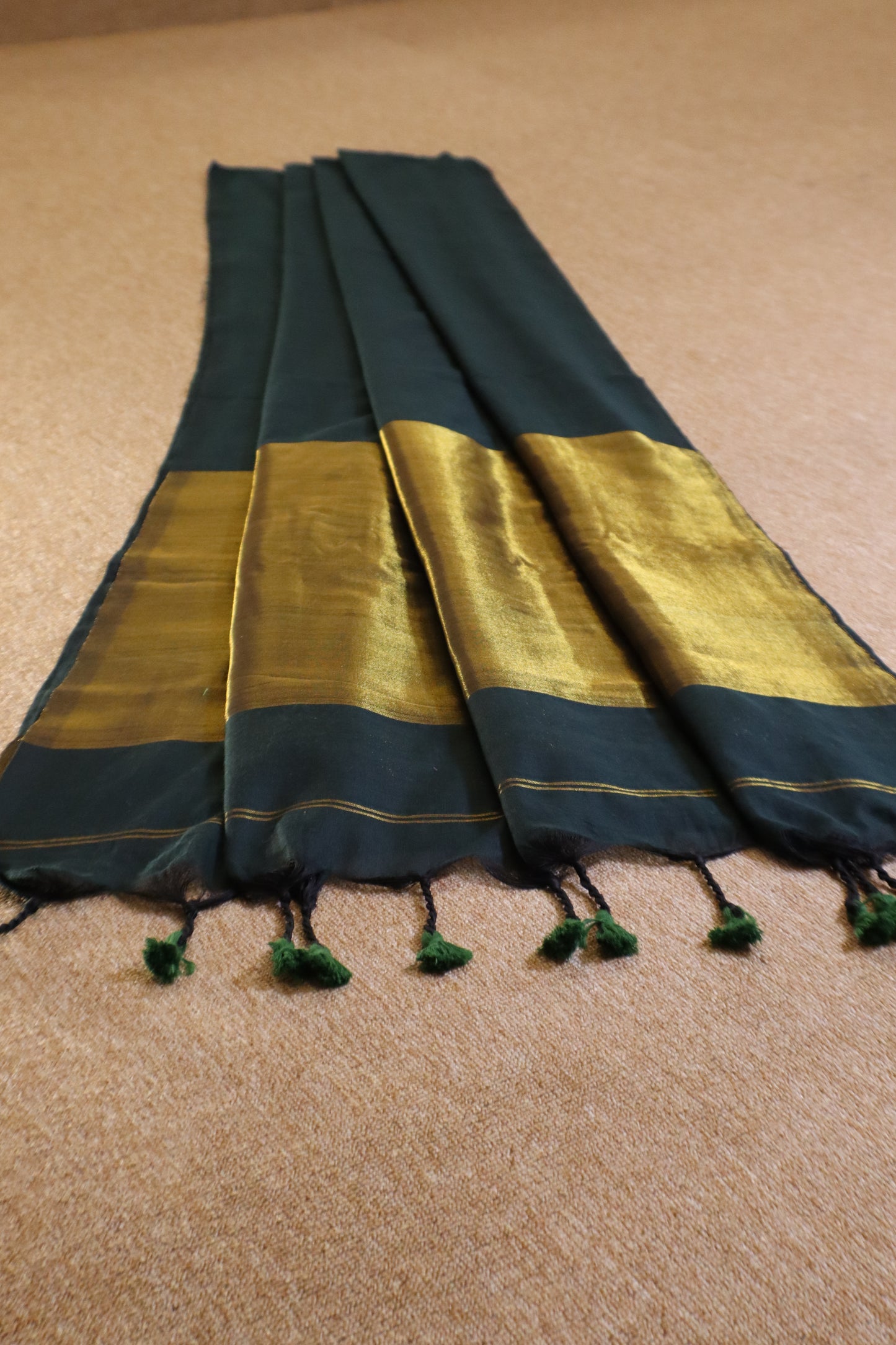 Khadhi Cotton Saree - Green