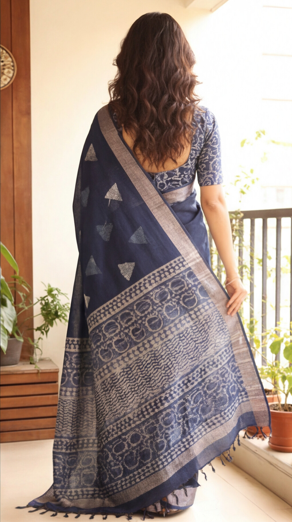 Linen Cotton Saree - Indigo Triangle Blocks - LCEQ014