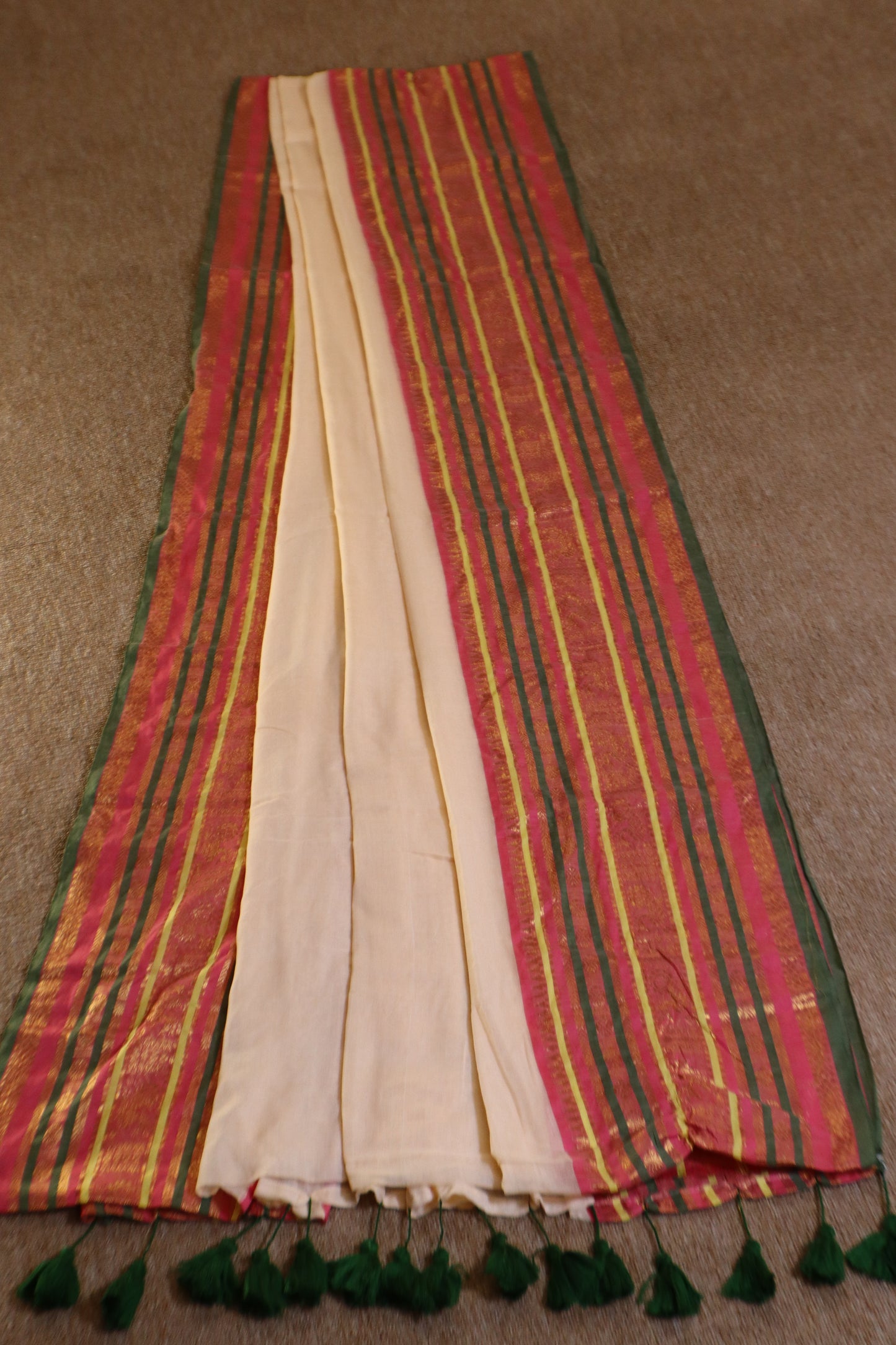 Mul Mul Cotton Saree - Off-White with Pink