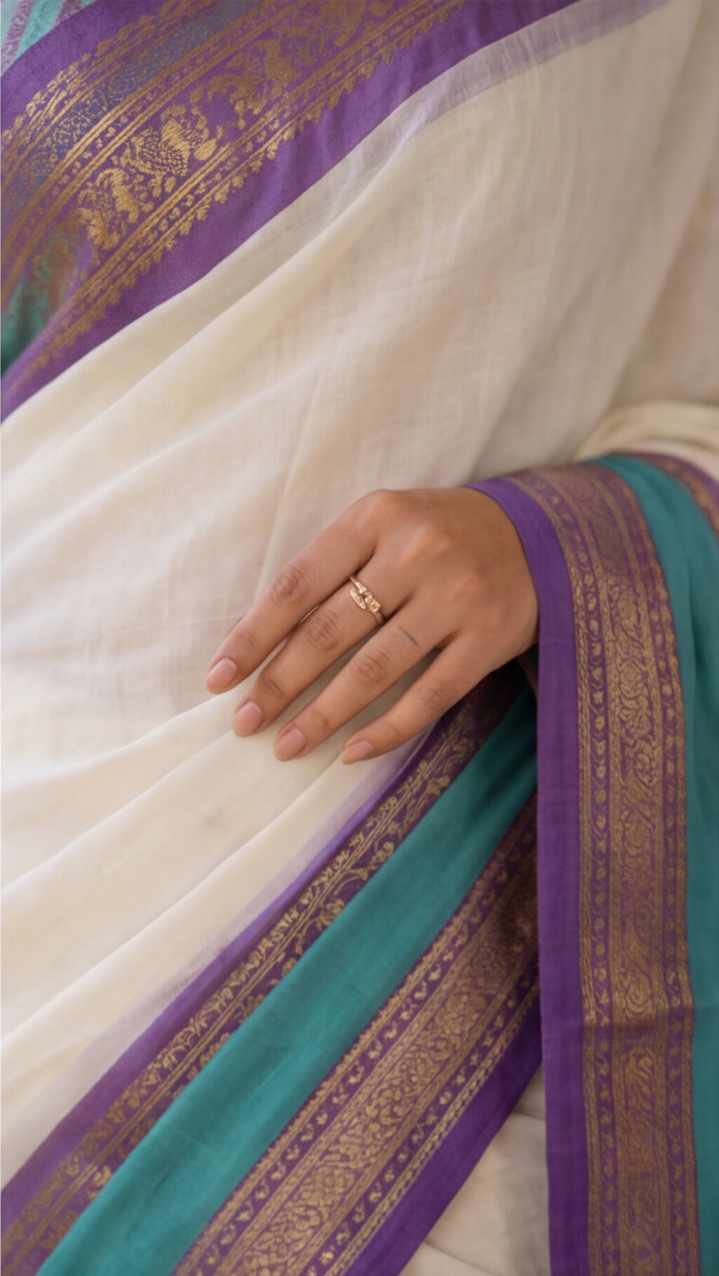 Mul Mul Cotton Saree - White with Lavendar