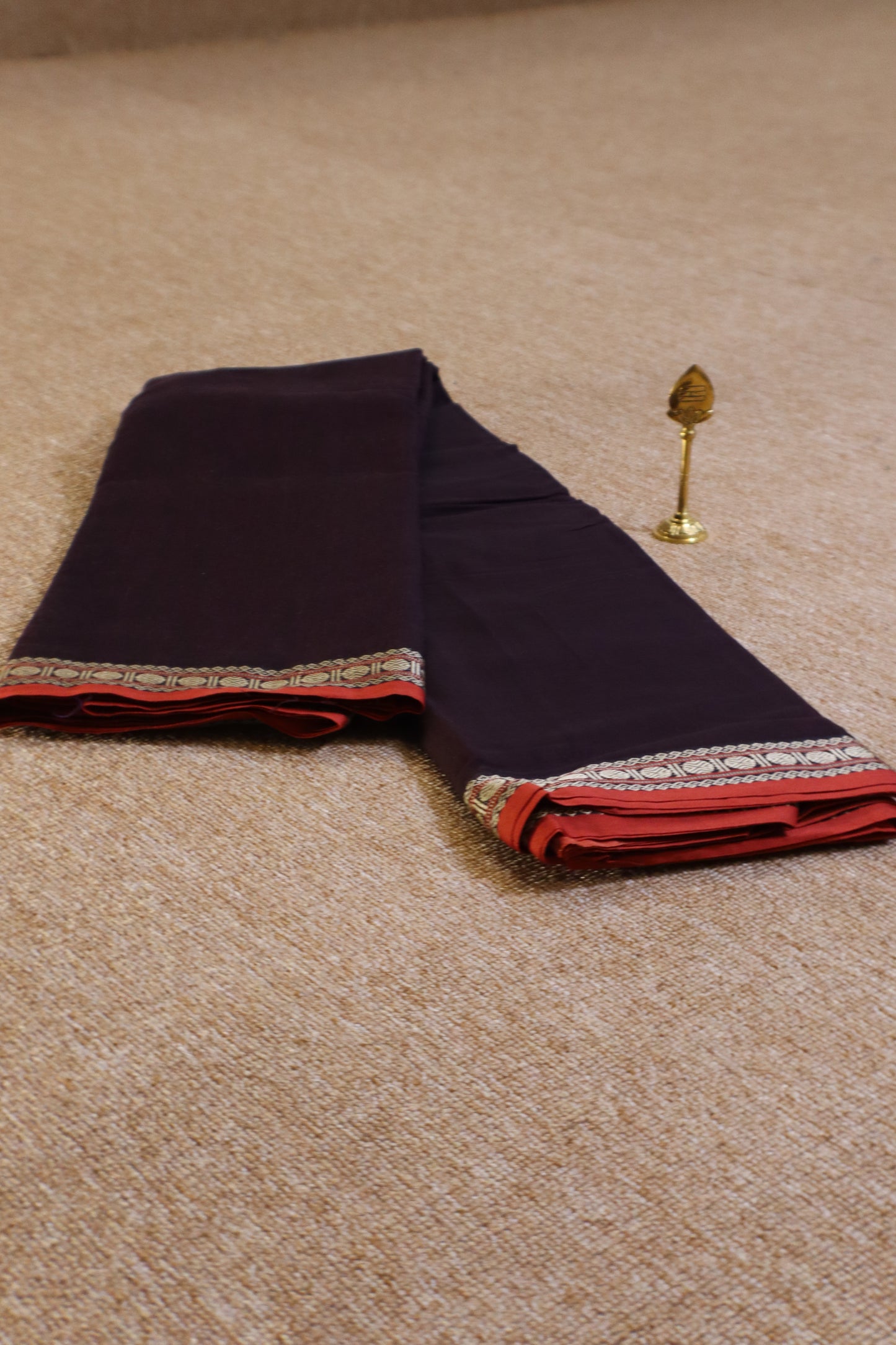 Narayanpet Saree - Brown with Red Border - NPEQ008