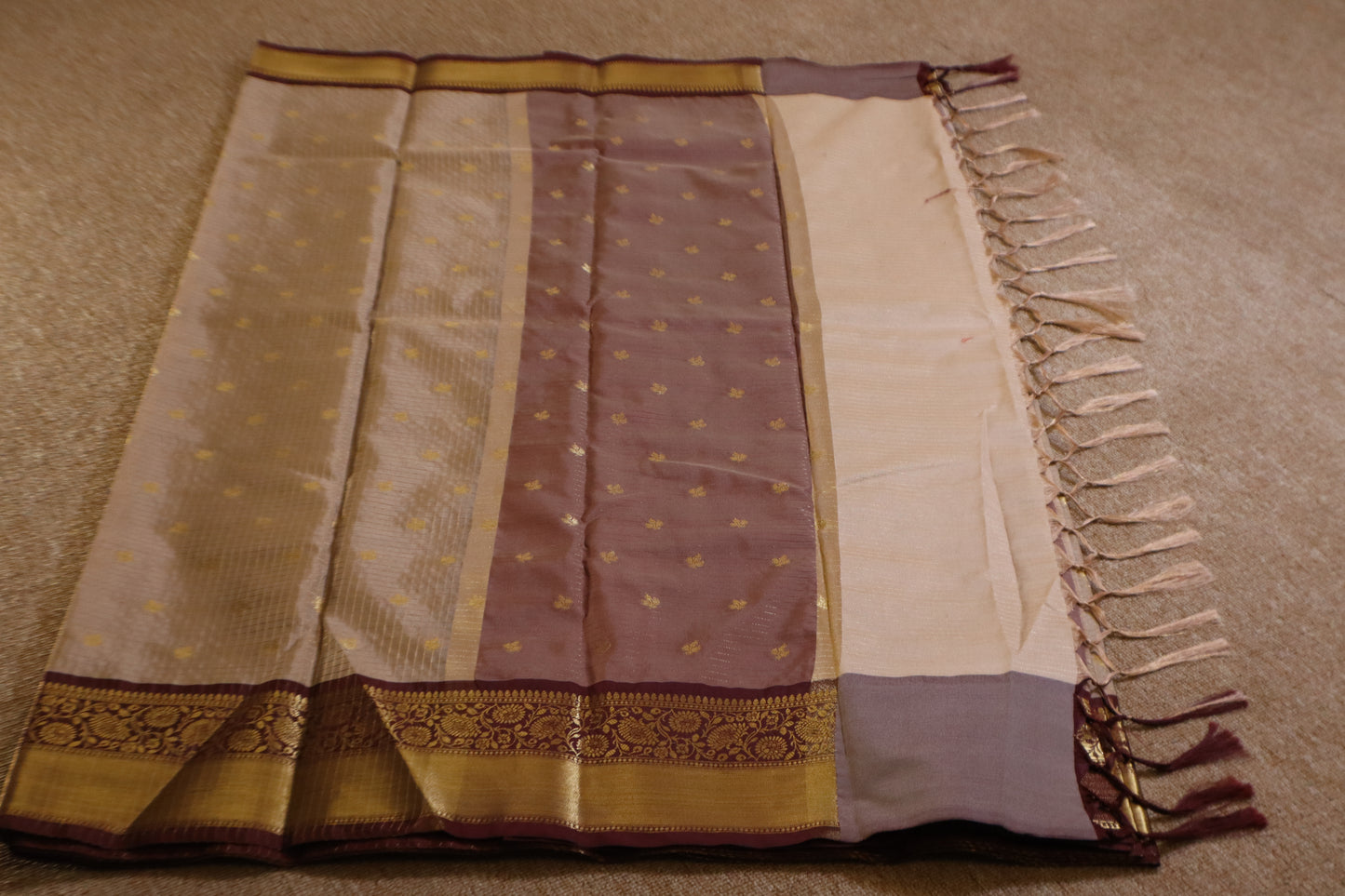 Semi Gadwal Saree - Light Grey with Maroon Border