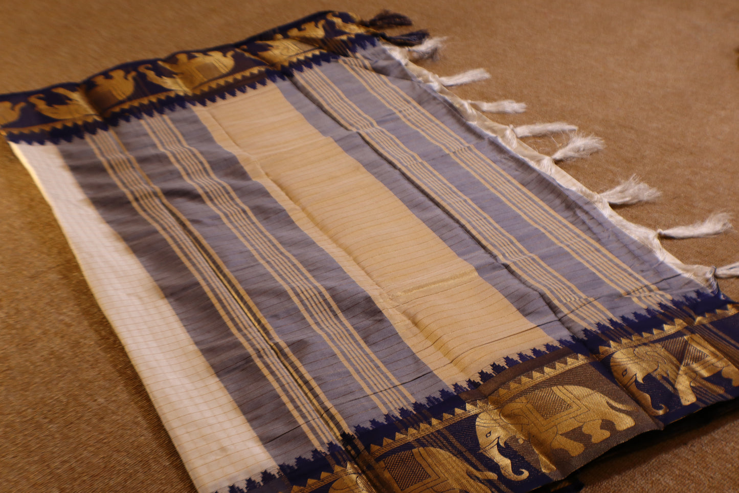 Silk Checked Saree - White with Blue