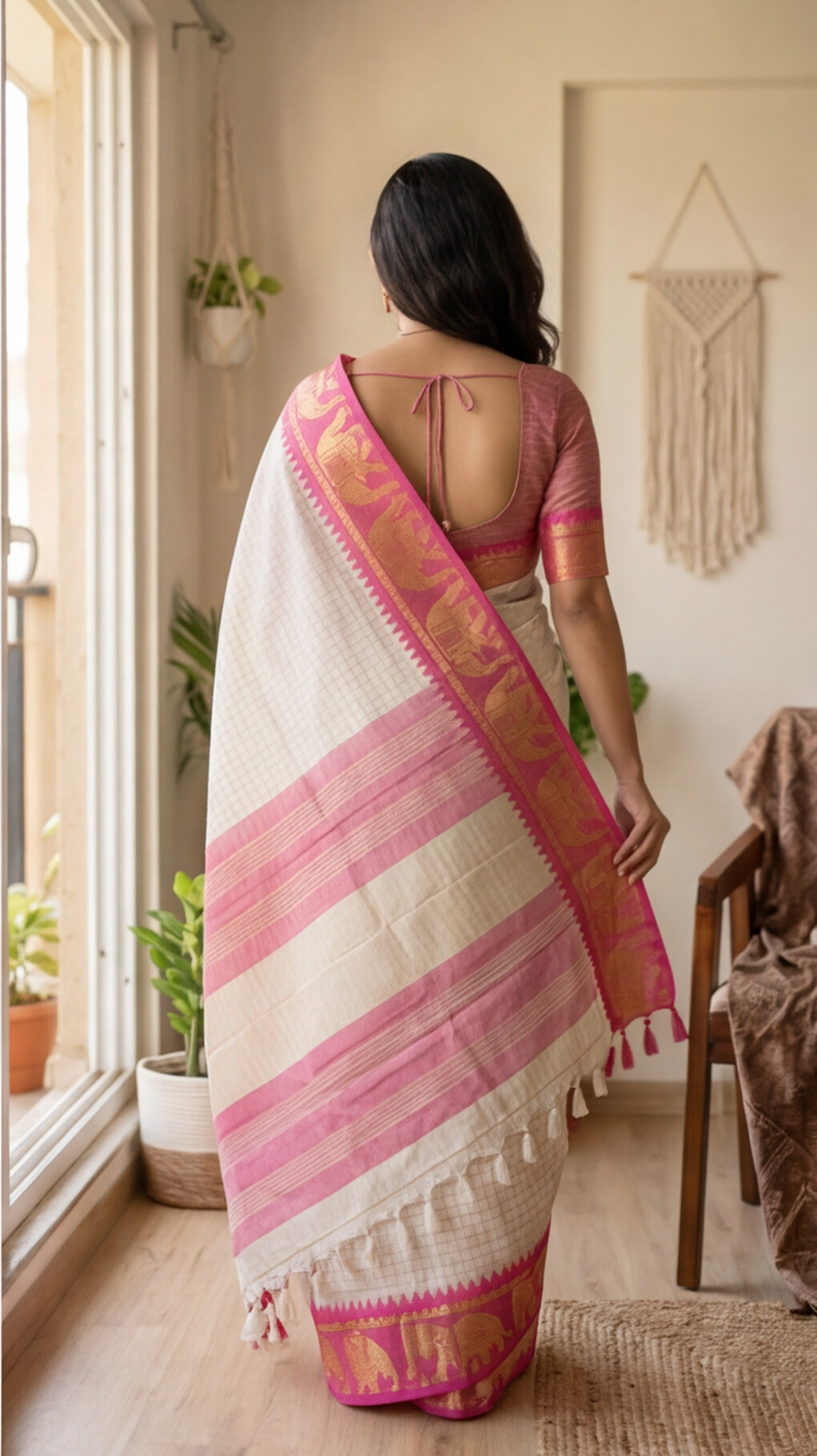 Silk Checked Saree - White with Pink