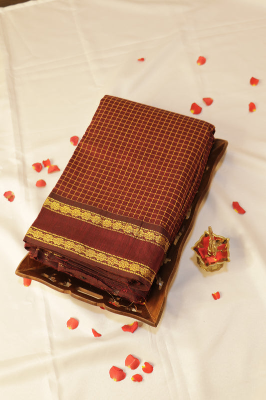 Aarani Cotton Saree - Deep Maroon with Golden Zari - ACEQ001