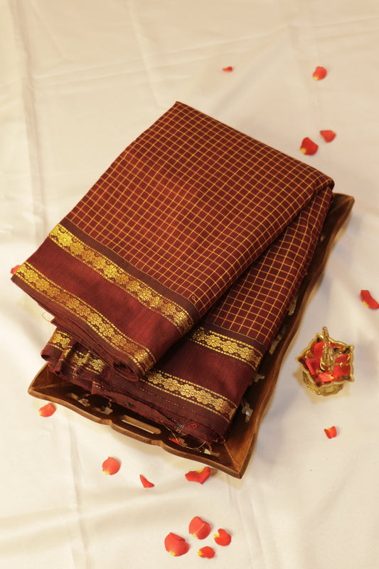 Aarani Cotton Saree - Deep Maroon with Golden Zari - ACEQ001