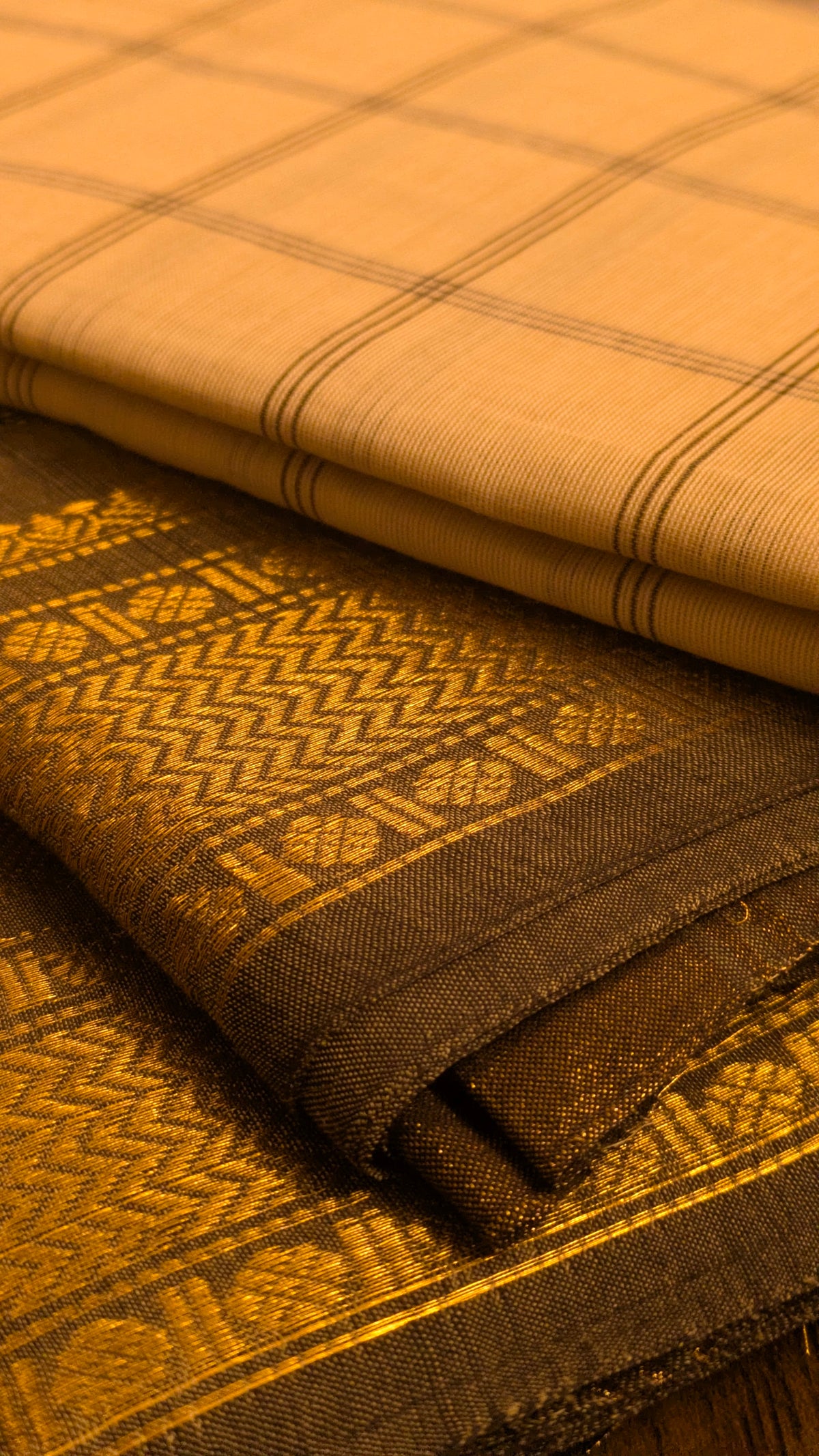 Traditional Kanchi Cotton - Ivory Off-White with Charcoal Grey - TKCEQ009