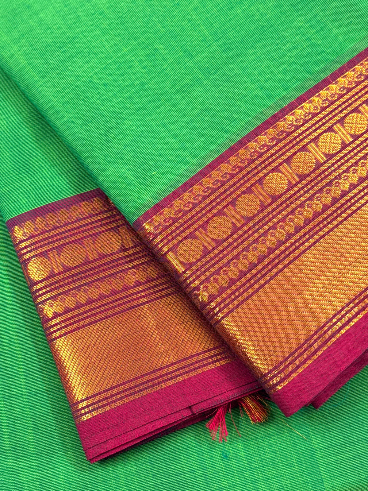 Traditional Kanchi Cotton -  Bright Parrot Green with Deep Magenta Pink & Gold Zari  - TKCEQ048