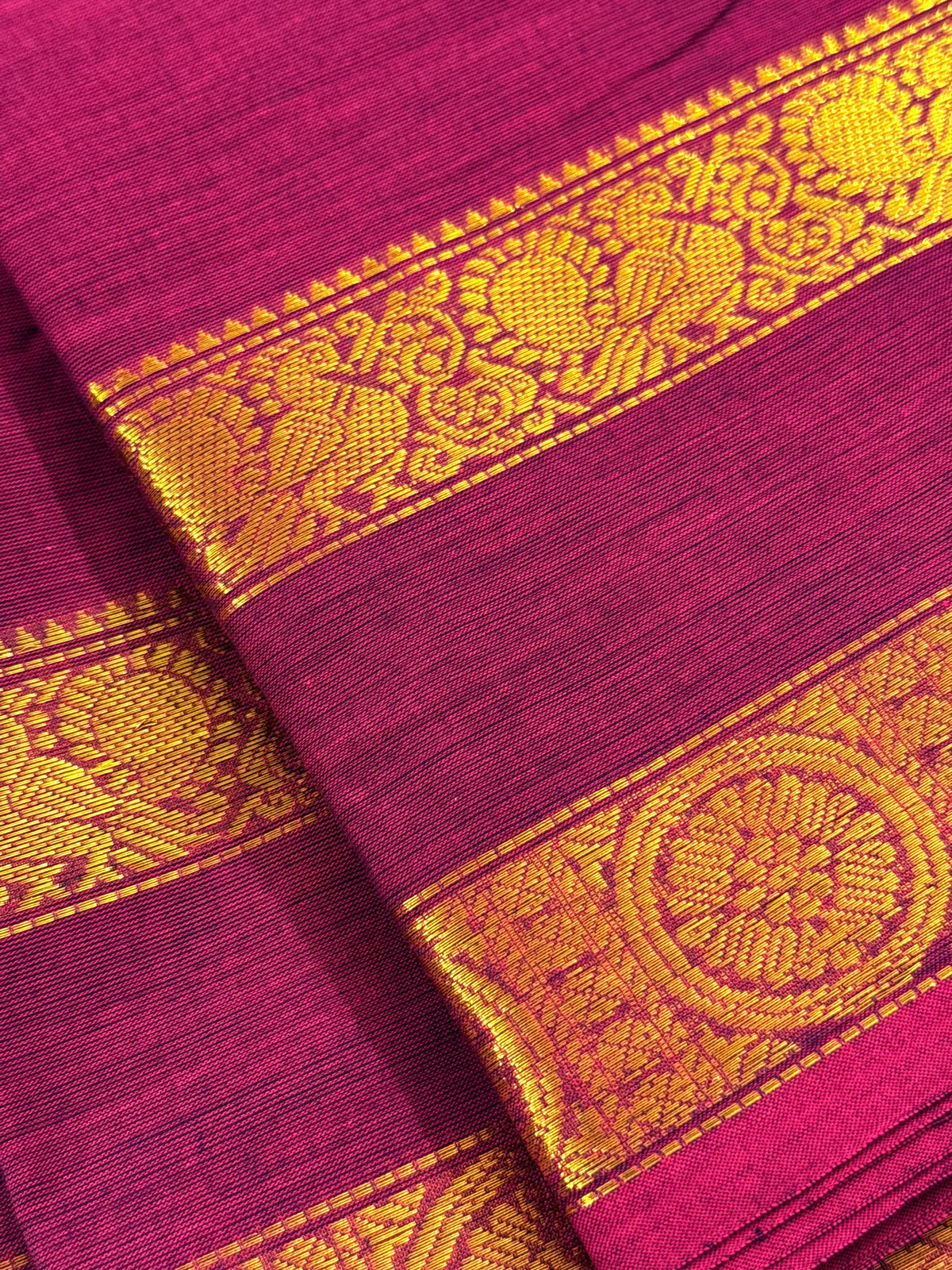 Traditional Kanchi Cotton - Magenta Pink with Gold Zari Rettapetta Border - TKCEQ054